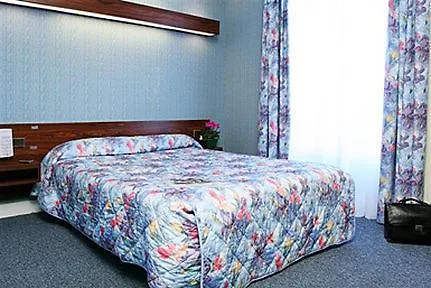 Hotel Latin Parigi