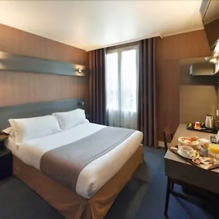 Hotel Latin 3*
